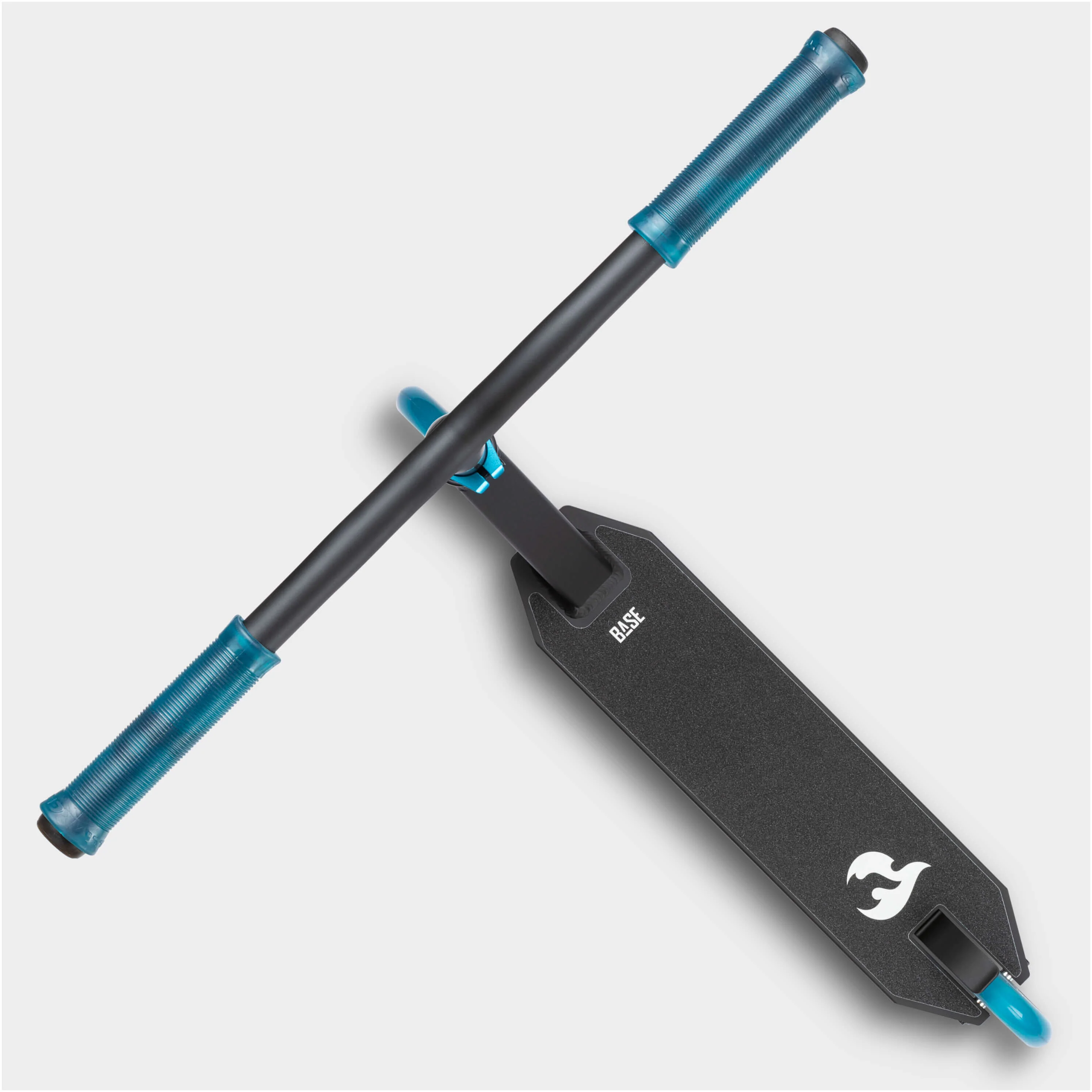 Chilli Base S Stunt Scooter: Blue - Image 4