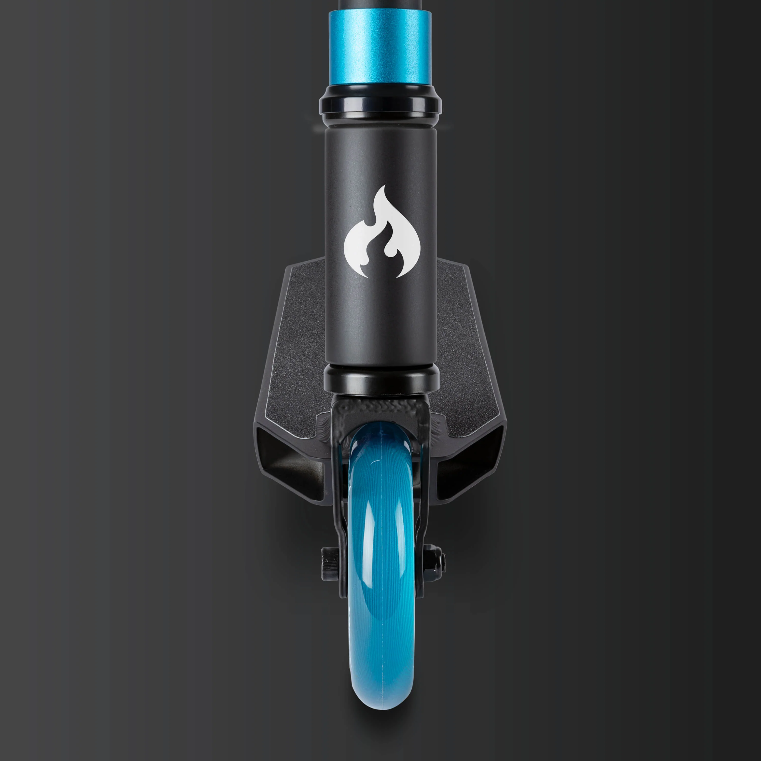Chilli Base S Stunt Scooter: Blue - Image 7