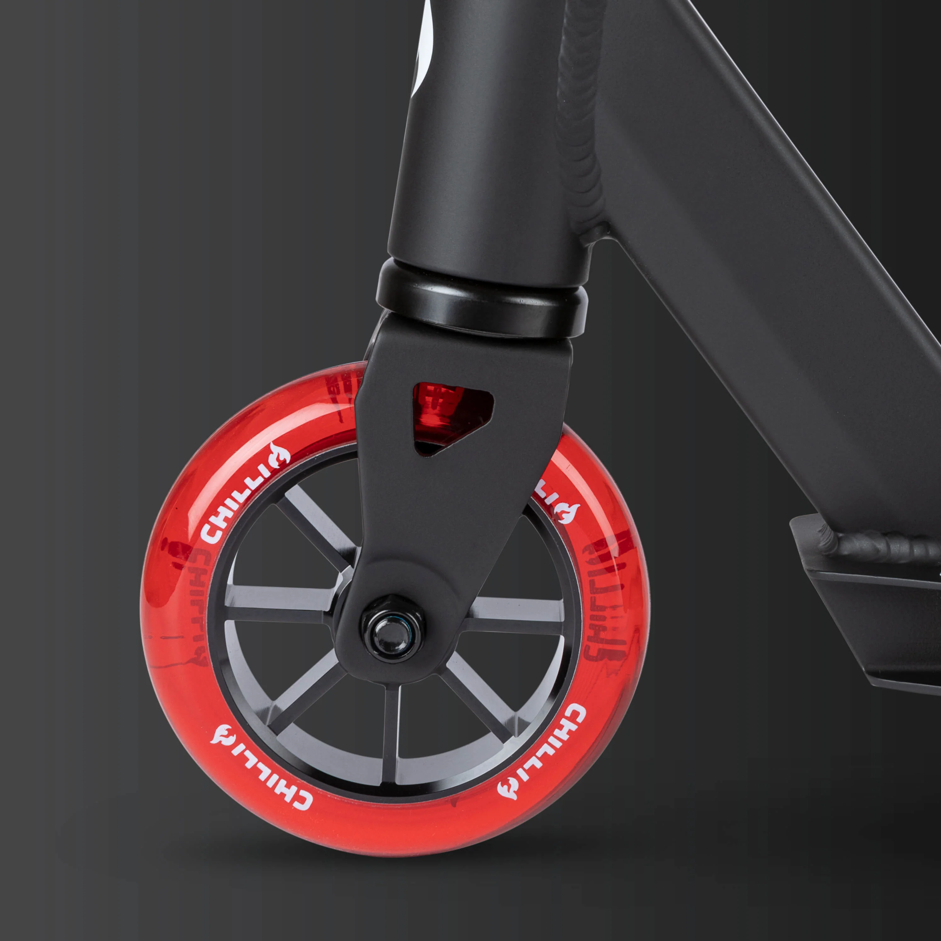 Chilli Base S Stunt Scooter: Red - Image 7