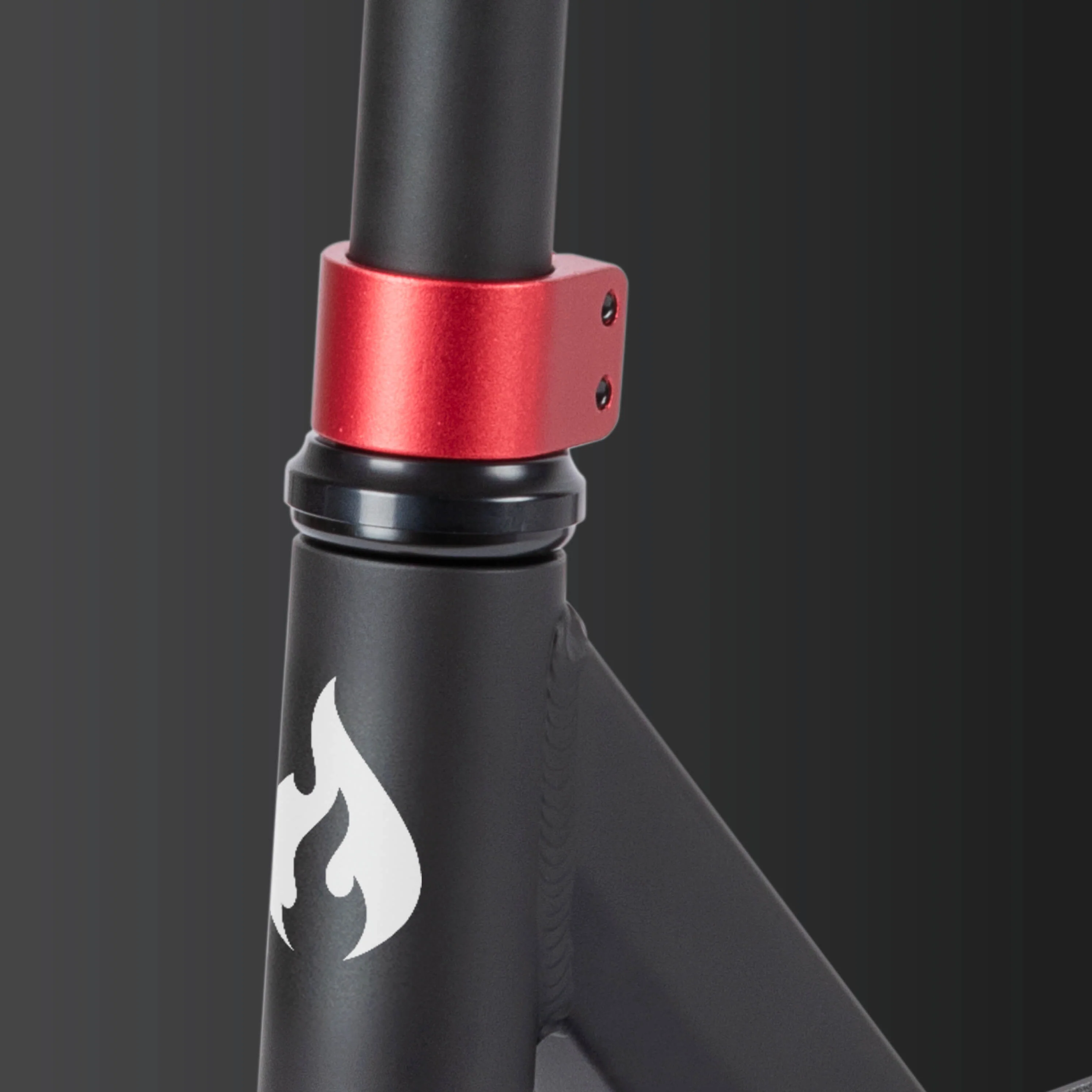 Chilli Base S Stunt Scooter: Red - Image 8