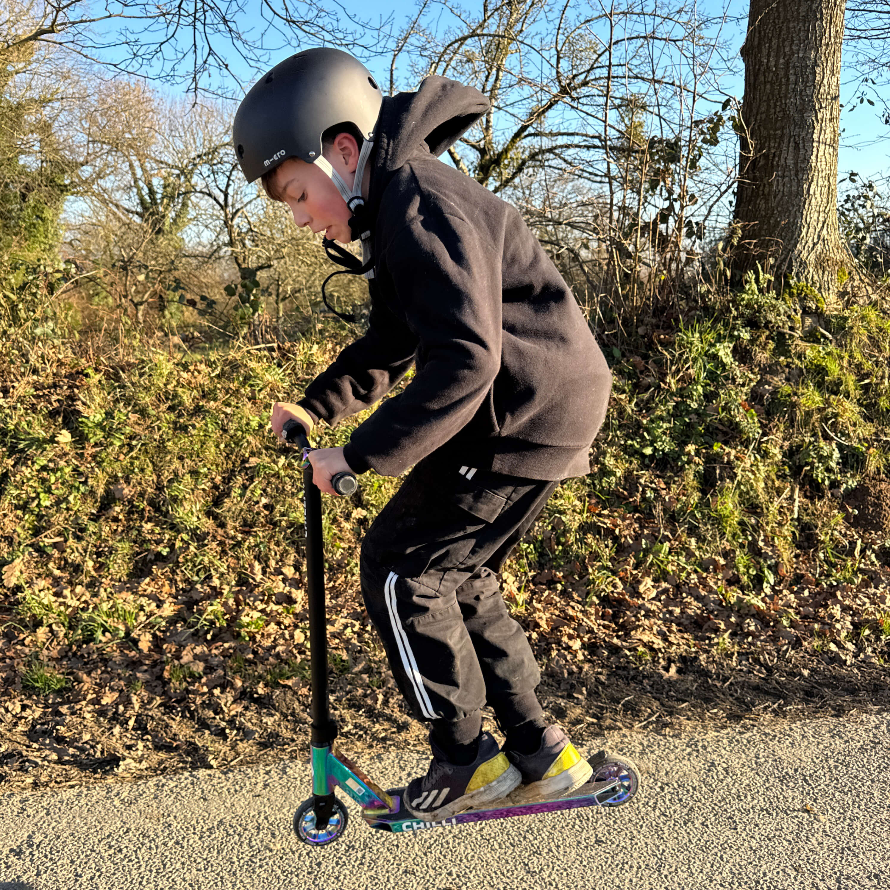 Chilli Rocky Stunt Scooter: Oil Slick Neochrome - Image 5