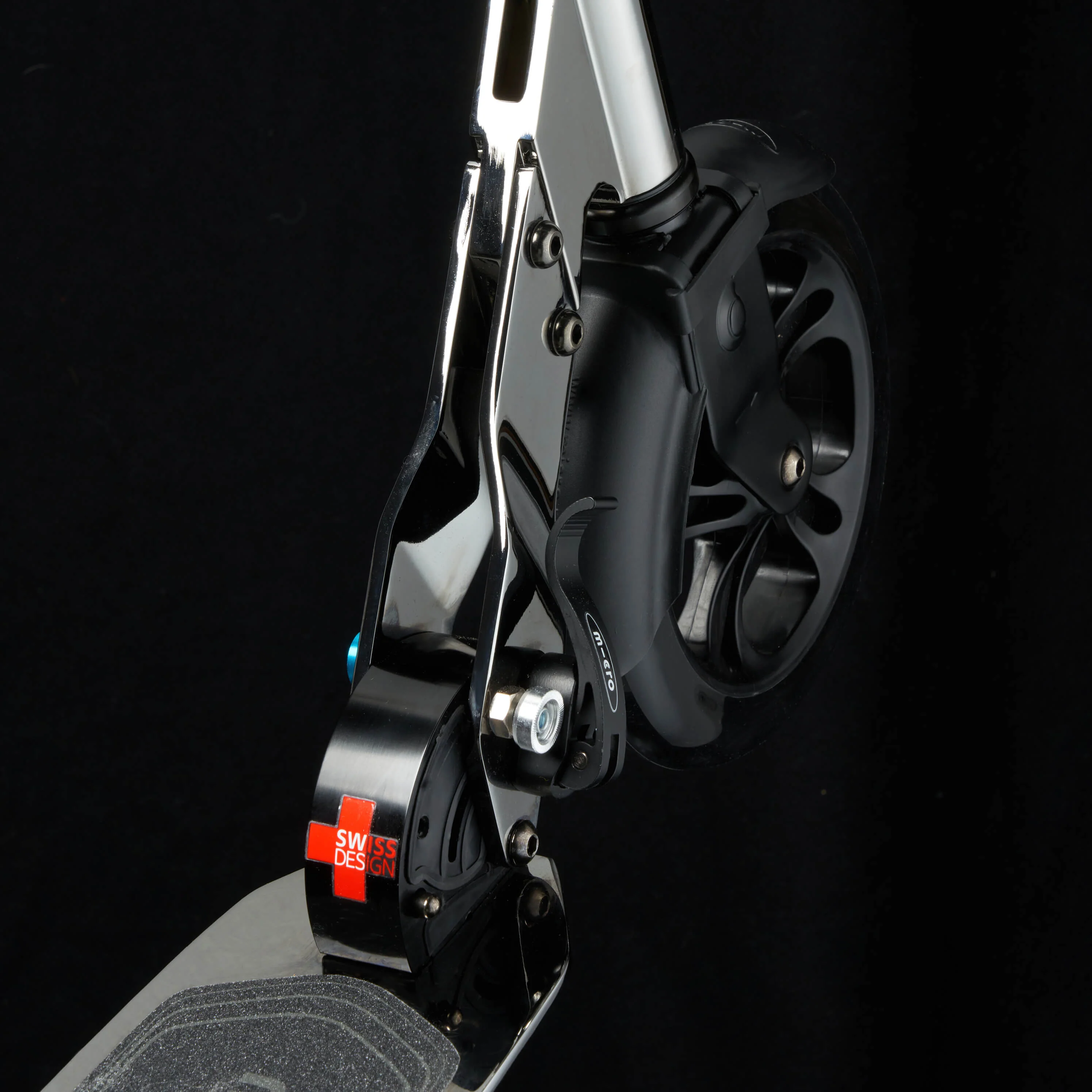 Micro Classic: Chrome Black - Image 7