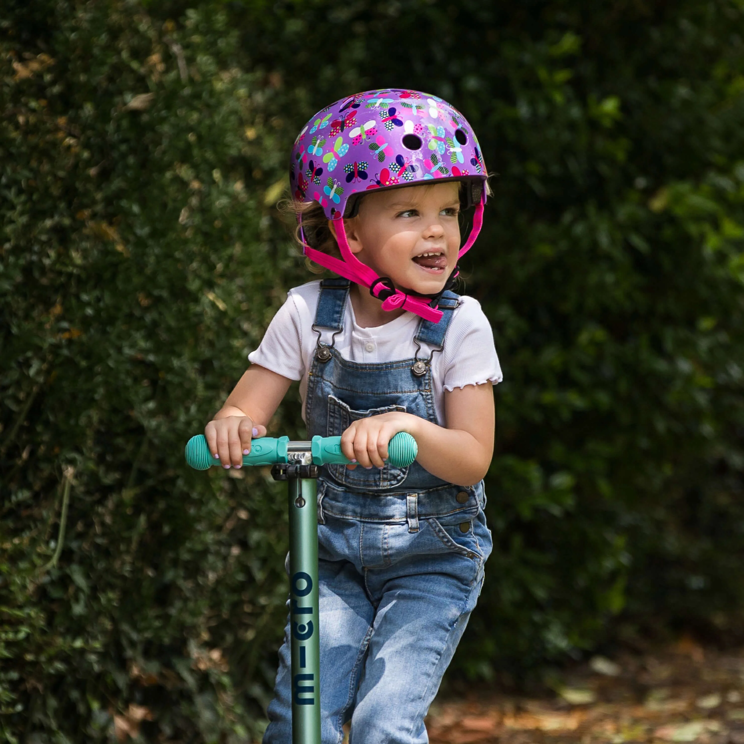 Printed Helmets for Bike and Scooters: Butterfly - Image 4