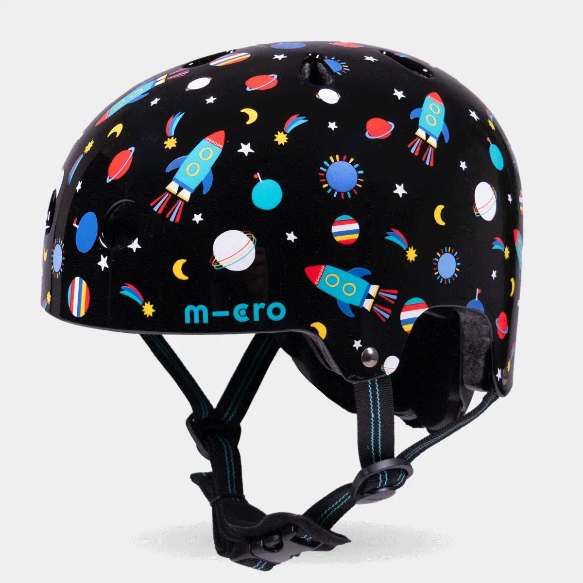 Printed Helmets for Bikes and Scooters: Space - Image 3