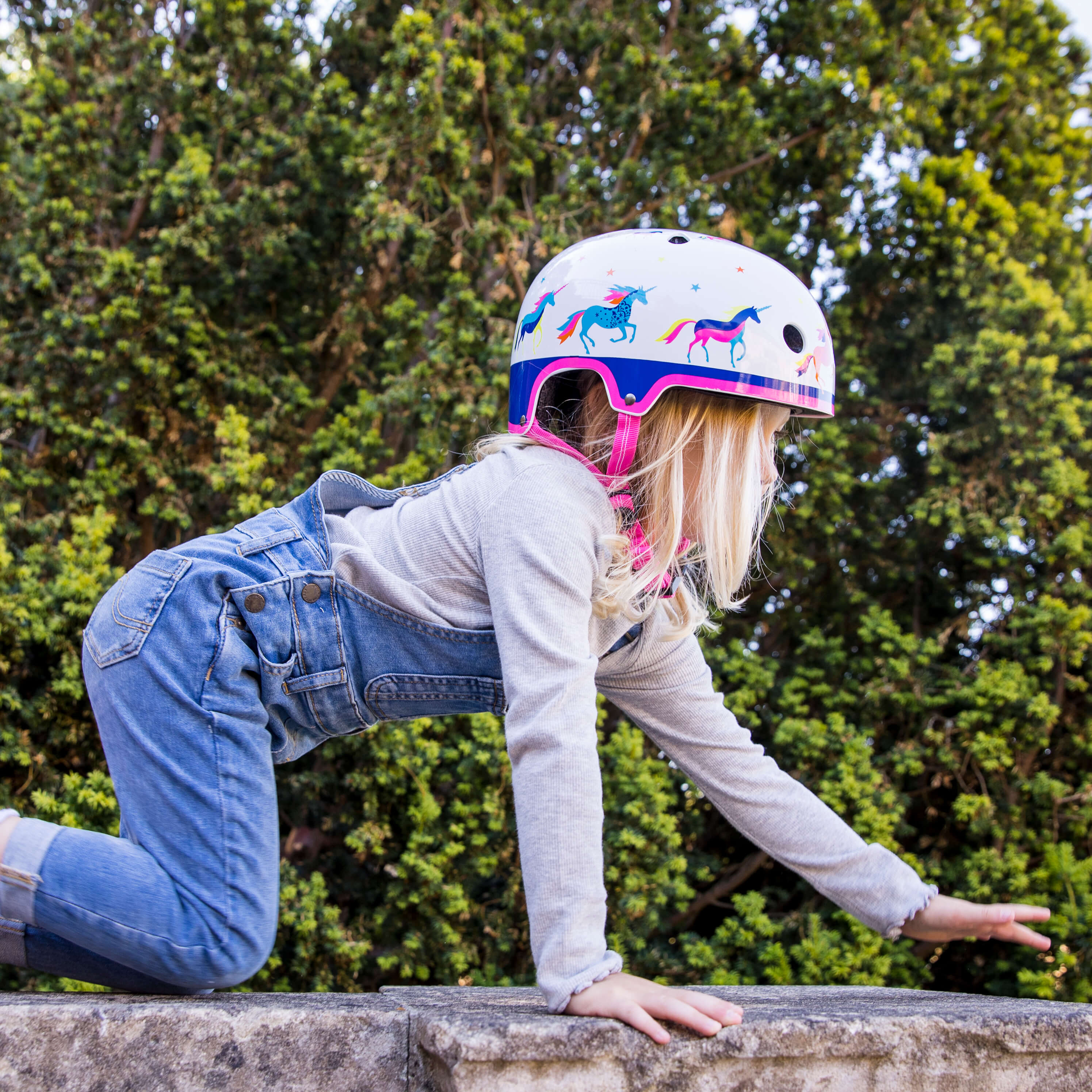Printed Helmets for Bikes and Scooters: Unicorn - Image 4