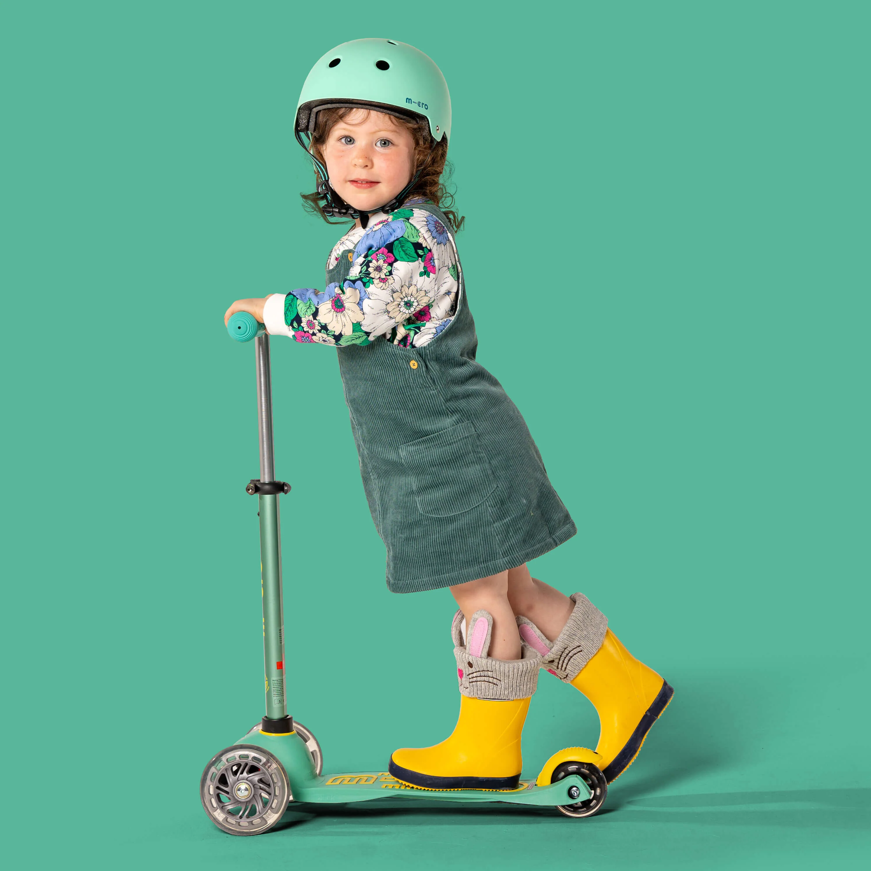Plain Eco Helmet For Bikes and Scooters: Mint - Image 3