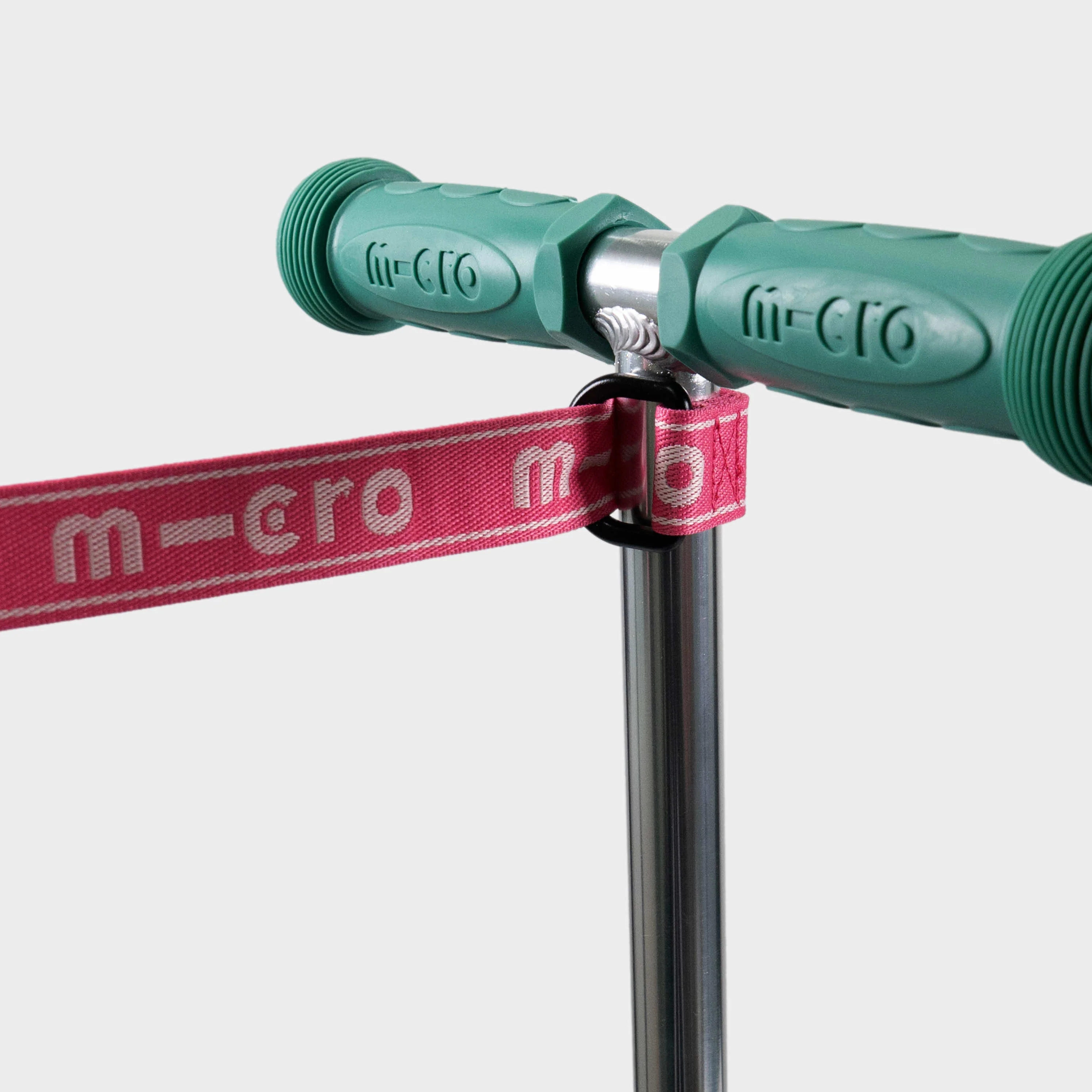 Eco Pull & Carry: Pink - Image 4