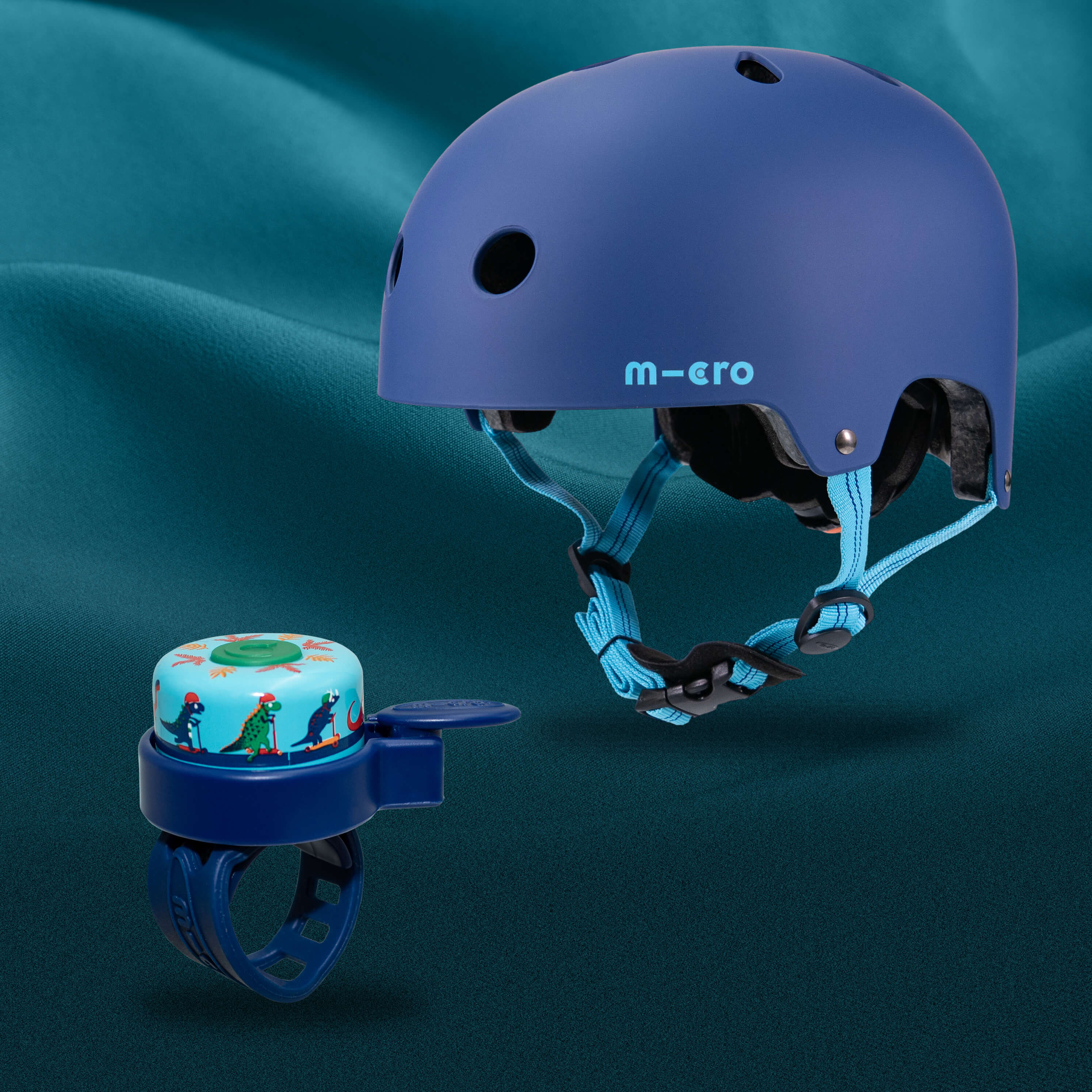 The Essential set (Plain Helmet)